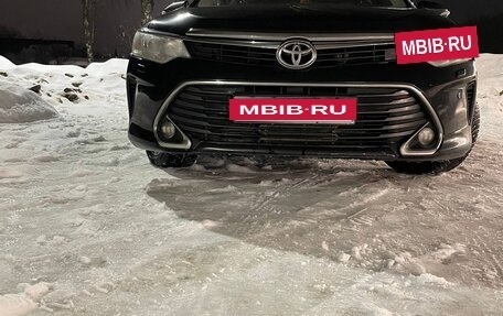 Toyota Camry, 2016 год, 2 150 000 рублей, 10 фотография