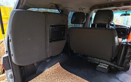 Hyundai H-1 II рестайлинг, 2002 год, 550 000 рублей, 4 фотография