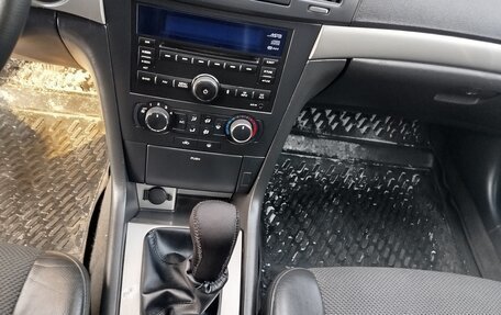 Chevrolet Epica, 2010 год, 490 000 рублей, 17 фотография