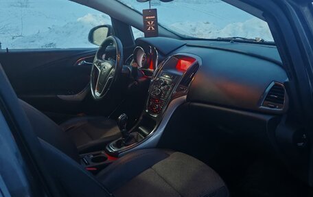 Opel Astra J, 2011 год, 480 000 рублей, 6 фотография