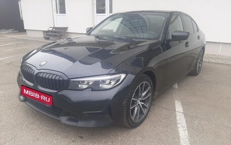 BMW 3 серия, 2020 год, 3 380 000 рублей, 3 фотография