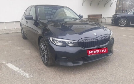 BMW 3 серия, 2020 год, 3 380 000 рублей, 2 фотография