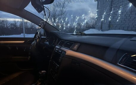 Skoda Superb III рестайлинг, 2012 год, 1 300 000 рублей, 8 фотография