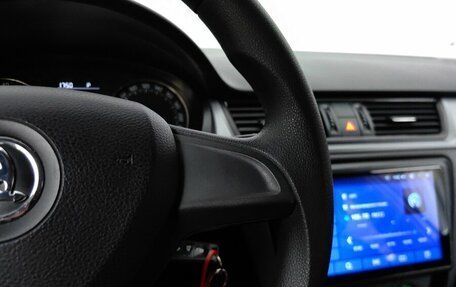 Skoda Rapid I, 2017 год, 999 000 рублей, 18 фотография