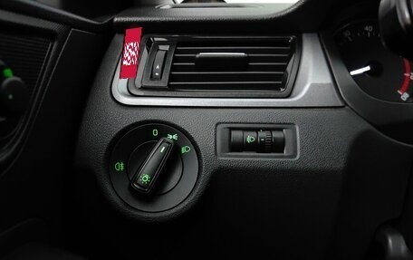 Skoda Rapid I, 2017 год, 999 000 рублей, 21 фотография