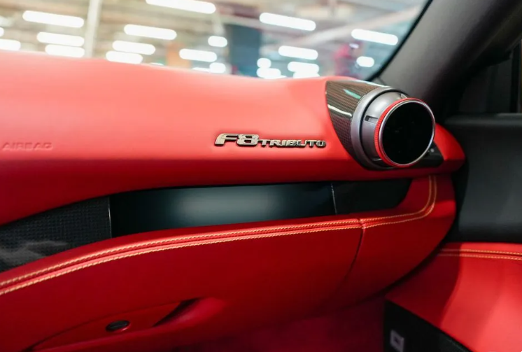 Ferrari F8, 2022 год, 29 200 000 рублей, 16 фотография