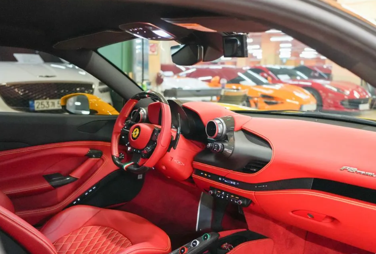 Ferrari F8, 2022 год, 29 200 000 рублей, 8 фотография