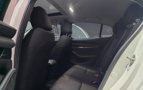 Mazda 3, 2022 год, 1 902 000 рублей, 12 фотография