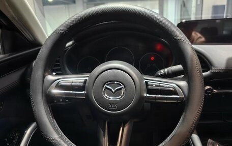 Mazda 3, 2022 год, 1 902 000 рублей, 8 фотография