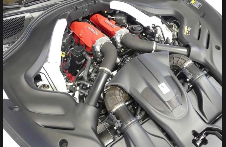 Ferrari Roma, 2023 год, 35 800 000 рублей, 4 фотография