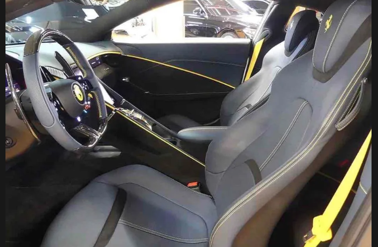 Ferrari Roma, 2023 год, 35 800 000 рублей, 7 фотография
