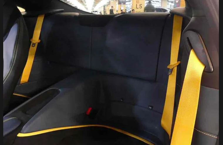 Ferrari Roma, 2023 год, 35 800 000 рублей, 14 фотография