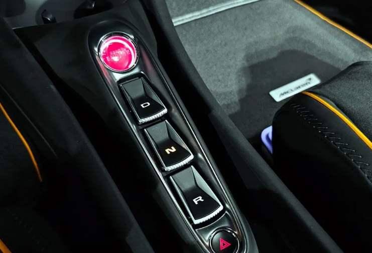 McLaren 675LT, 2023 год, 25 500 000 рублей, 7 фотография