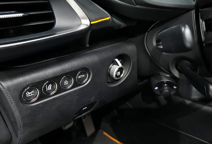 McLaren 675LT, 2023 год, 25 500 000 рублей, 14 фотография