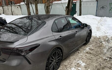 Toyota Camry, 2022 год, 2 900 000 рублей, 4 фотография