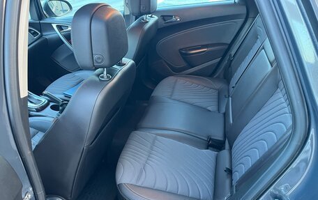 Opel Astra J, 2014 год, 1 050 000 рублей, 12 фотография