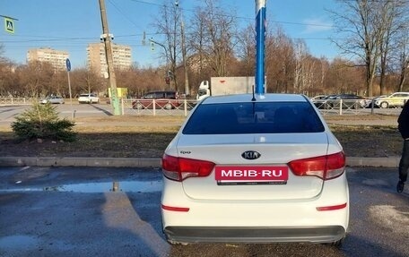 KIA Rio III рестайлинг, 2015 год, 700 000 рублей, 2 фотография