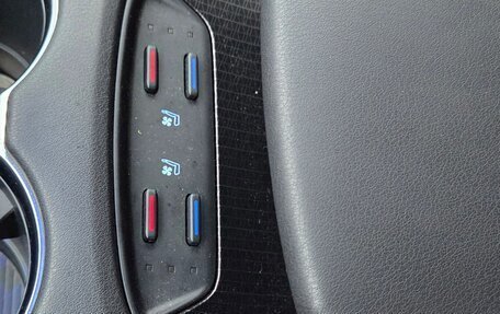 Toyota Venza, 2022 год, 5 200 000 рублей, 10 фотография