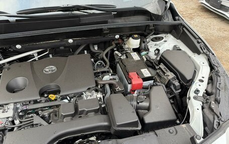 Toyota Venza, 2022 год, 5 200 000 рублей, 20 фотография