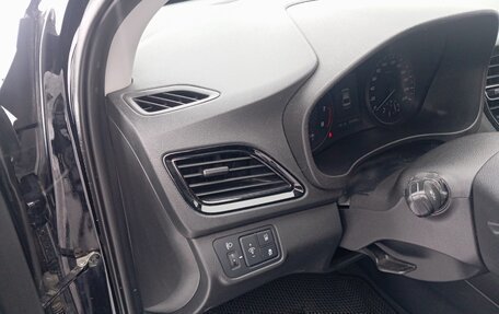 Hyundai Solaris II рестайлинг, 2021 год, 1 700 000 рублей, 10 фотография