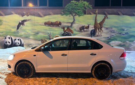 Volkswagen Polo VI (EU Market), 2014 год, 999 000 рублей, 2 фотография