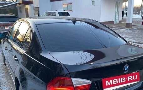 BMW 3 серия, 2006 год, 700 000 рублей, 2 фотография