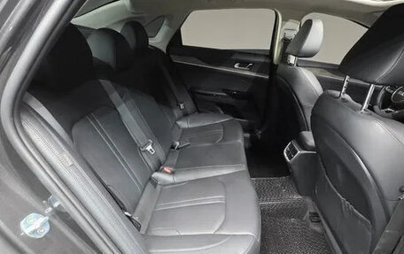 KIA K5, 2022 год, 2 431 000 рублей, 19 фотография