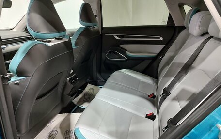 Geely Emgrand, 2023 год, 1 550 000 рублей, 18 фотография