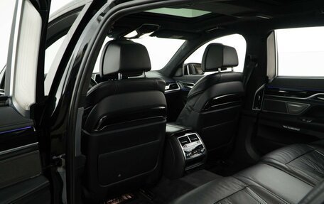 BMW 7 серия, 2016 год, 4 198 999 рублей, 13 фотография