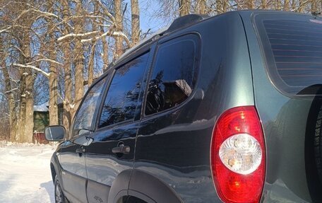 Chevrolet Niva I рестайлинг, 2011 год, 405 000 рублей, 4 фотография