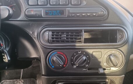 Chevrolet Niva I рестайлинг, 2011 год, 405 000 рублей, 25 фотография