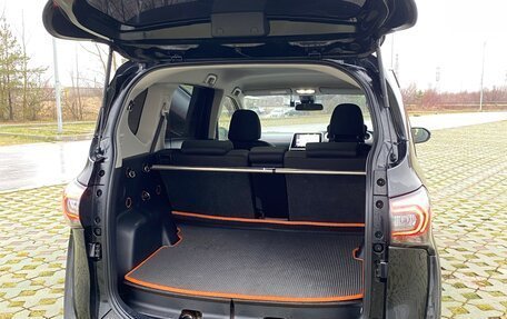 Toyota Sienta II, 2019 год, 1 600 000 рублей, 16 фотография