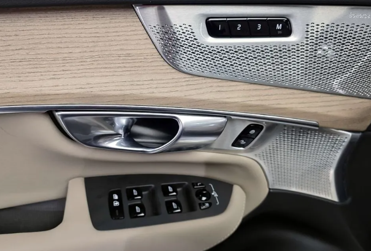 Volvo XC90 II рестайлинг, 2025 год, 11 980 000 рублей, 11 фотография