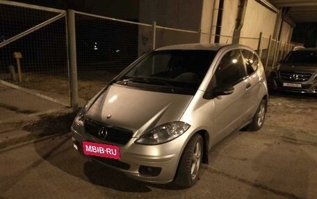 Mercedes-Benz A-Класс, 2005 год, 310 000 рублей, 2 фотография