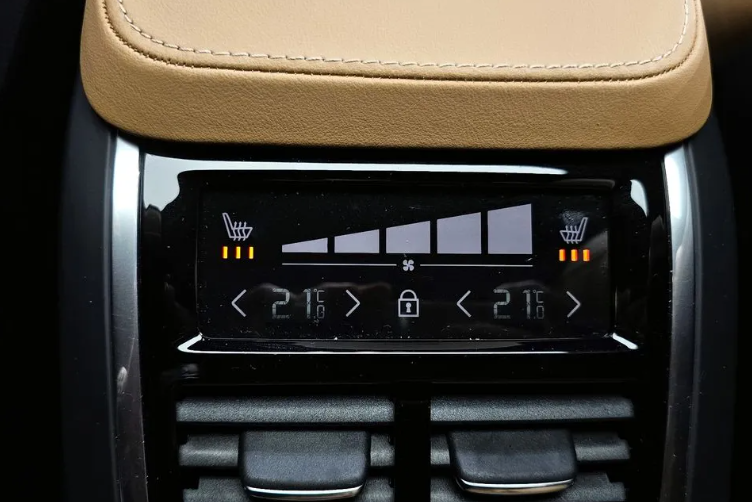 Volvo XC90 II рестайлинг, 2024 год, 8 900 000 рублей, 16 фотография