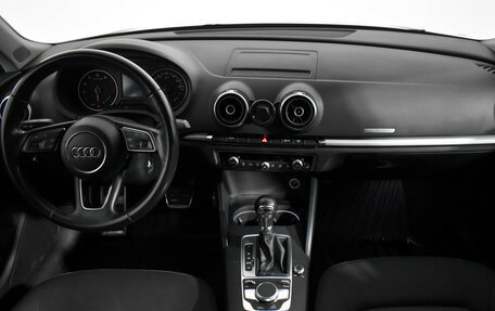 Audi A3, 2016 год, 1 689 000 рублей, 14 фотография