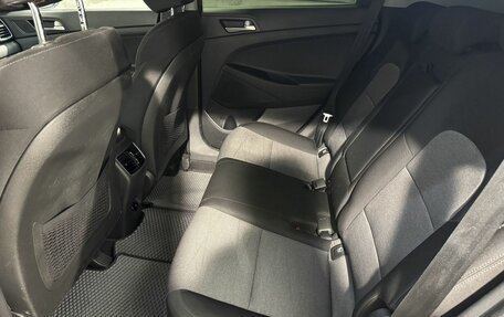 Hyundai Tucson III, 2018 год, 2 499 800 рублей, 6 фотография