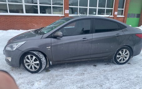 Hyundai Solaris II рестайлинг, 2016 год, 1 150 000 рублей, 16 фотография