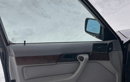 BMW 5 серия, 1988 год, 375 000 рублей, 27 фотография