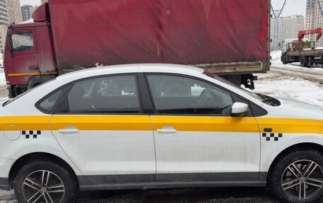 Volkswagen Polo VI (EU Market), 2019 год, 950 000 рублей, 4 фотография