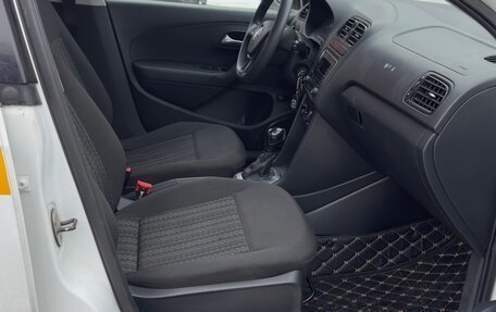 Volkswagen Polo VI (EU Market), 2019 год, 950 000 рублей, 9 фотография