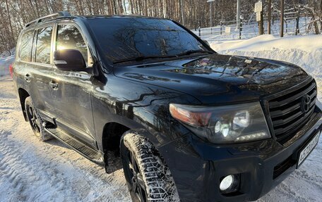 Toyota Land Cruiser 200, 2012 год, 3 000 000 рублей, 2 фотография