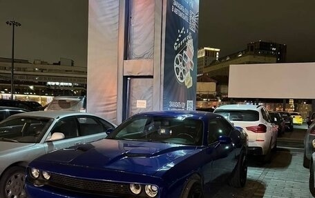 Dodge Challenger III рестайлинг 2, 2020 год, 4 070 000 рублей, 3 фотография