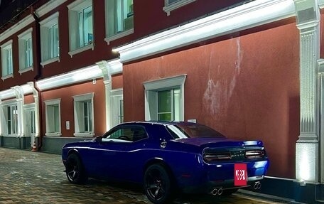 Dodge Challenger III рестайлинг 2, 2020 год, 4 070 000 рублей, 10 фотография