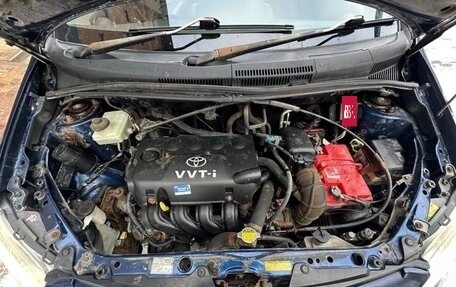 Toyota Ist II, 2003 год, 390 000 рублей, 9 фотография