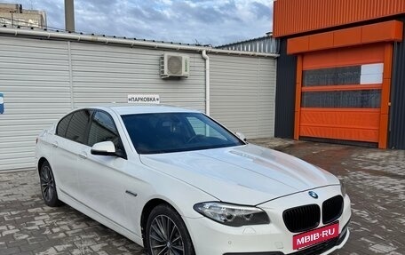 BMW 5 серия, 2015 год, 1 790 000 рублей, 2 фотография