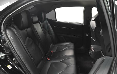 Toyota Camry, 2018 год, 3 069 000 рублей, 7 фотография