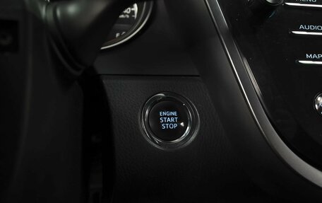 Toyota Camry, 2018 год, 3 069 000 рублей, 20 фотография