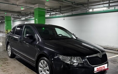 Skoda Superb III рестайлинг, 2011 год, 1 230 000 рублей, 3 фотография