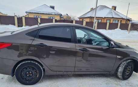 Hyundai Solaris II рестайлинг, 2015 год, 850 000 рублей, 5 фотография